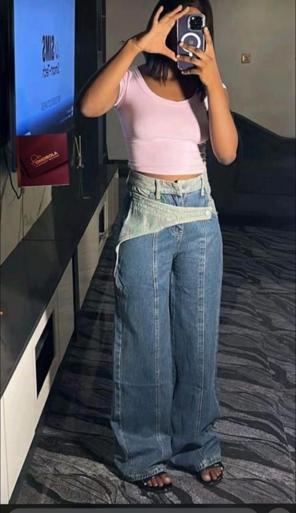 Luxury ladies boyfriend jeans In different designs - Image 2