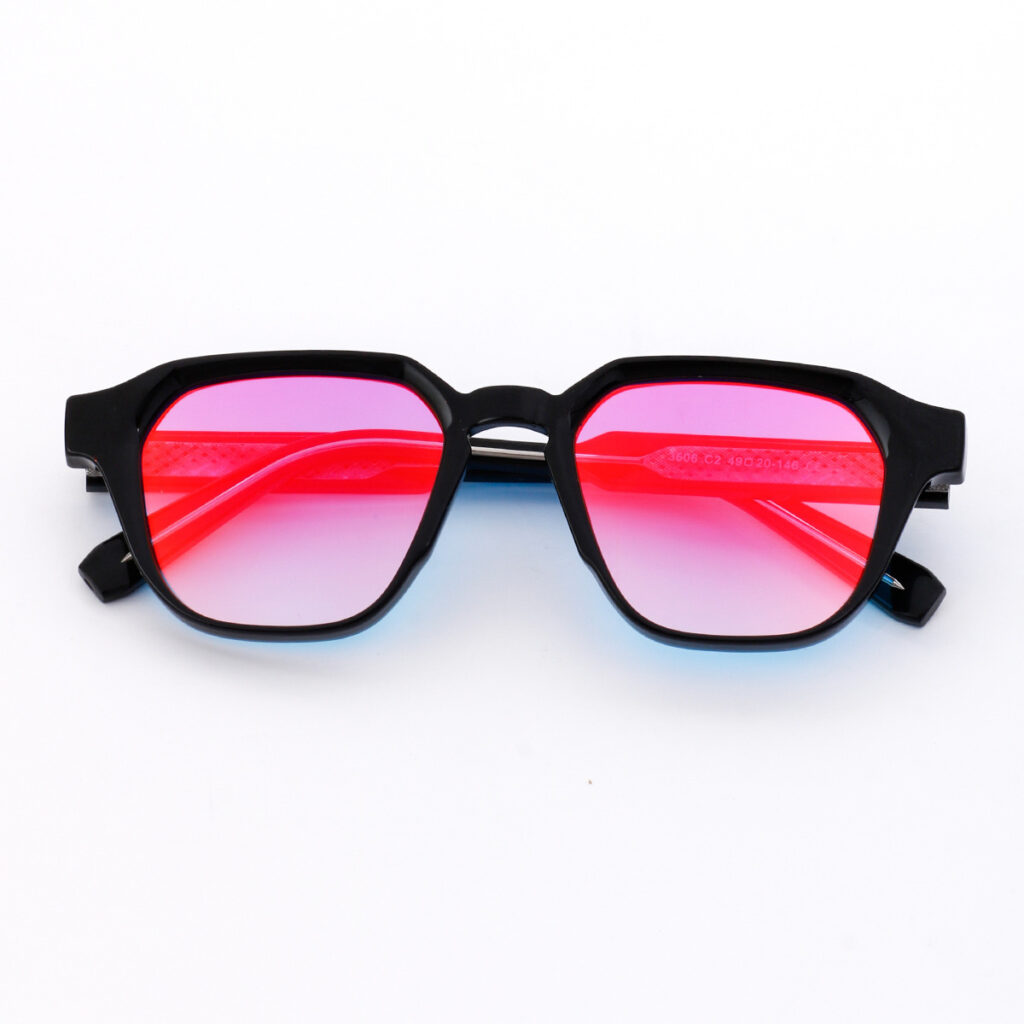 European And American Style Trendy Clip On Sunglasses With A Premium Vibe