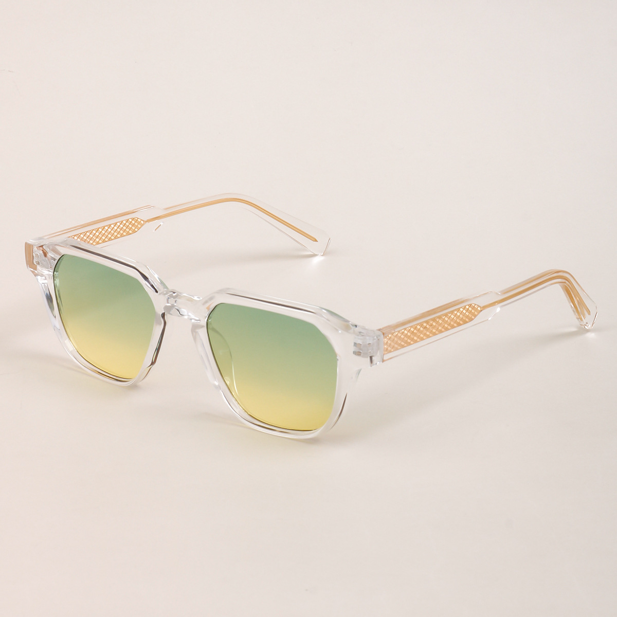European And American Style Trendy Clip On Sunglasses With A Premium Vibe - Image 4