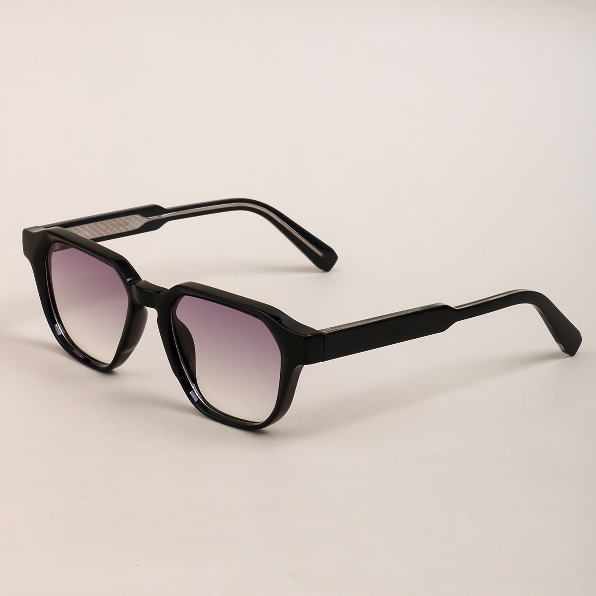 European And American Style Trendy Clip On Sunglasses With A Premium Vibe - Image 2